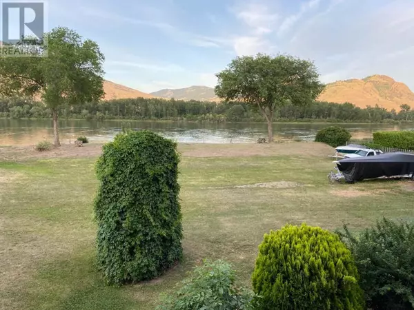 Kamloops, BC V2B6E1,725 YATES Road