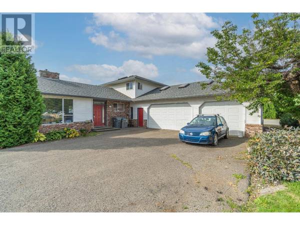 1955 PARKCREST Avenue, Kamloops, BC V2H1T7