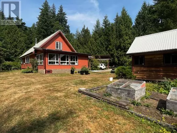 2243 ROBERTS ROAD, Powell River, BC V8A0M8
