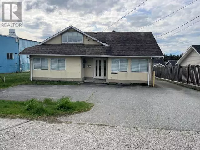 Powell River, BC V8A3N3,4507 MANSON AVE
