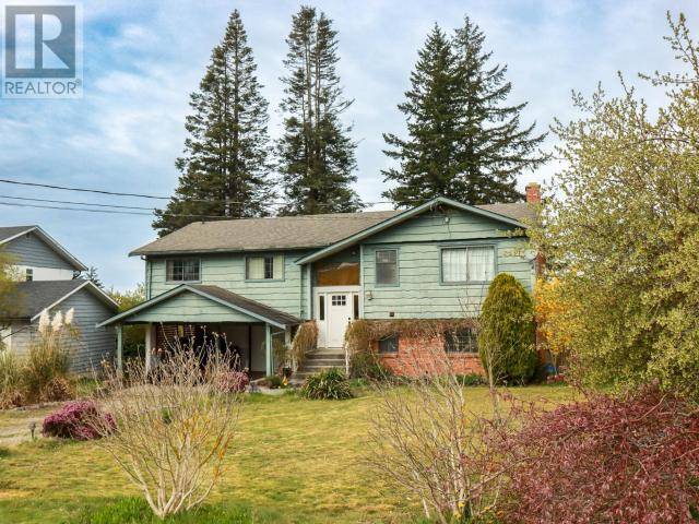 3433 SELKIRK AVE, Powell River, BC V8A5G3