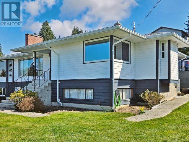 Powell River, BC V8A2H2,3446 MARINE AVE