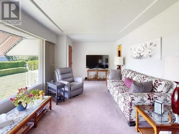 Powell River, BC,4776 HARVIE AVE