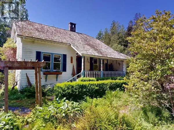 Powell River, BC V8A0M4,12123 SCOTCH FIR POINT RD