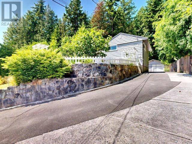 Powell River, BC V8A3W8,5541 PARK AVE