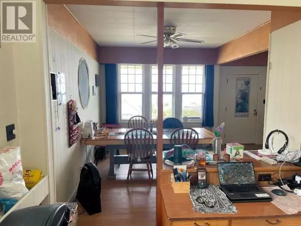 Powell River, BC,5382 LABURNUM AVE