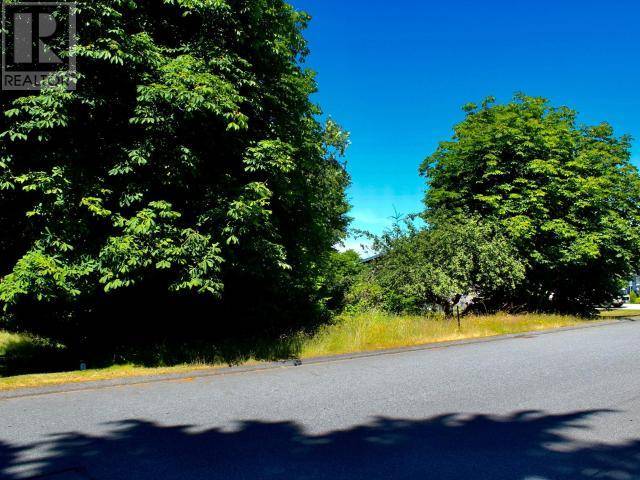 Lot B COOK AVE, Powell River, BC V8A3L3