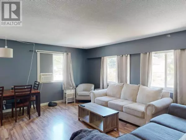 Powell River, BC,6778 DRAKE STREET