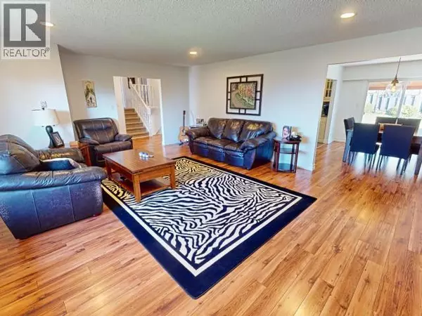 Powell River, BC V8A5G6,3412 THURLOW PLACE