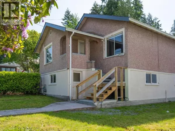6812 CRANBERRY STREET, Powell River, BC V8A3Z5