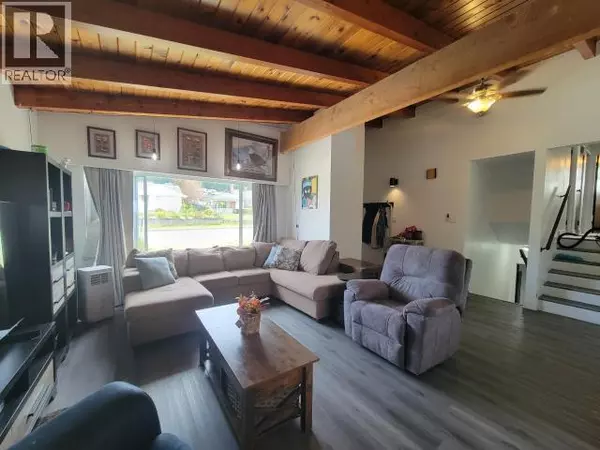 Powell River, BC V8A2Z4,4029 JOYCE AVE