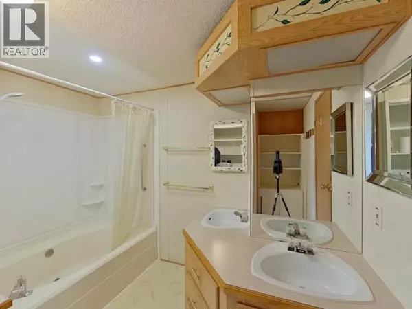 Powell River, BC V8A5G8,45-6271 MCANDREW AVE