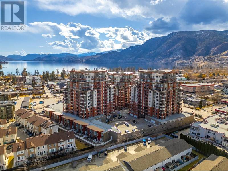 3362 SKAHA LAKE RD #804, Penticton, BC V2A6G4
