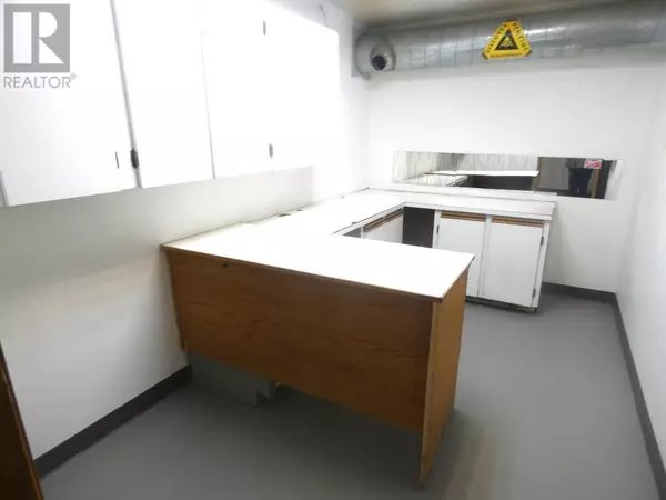 Pouce Coupe, BC V0C2C0,5001 50 Avenue