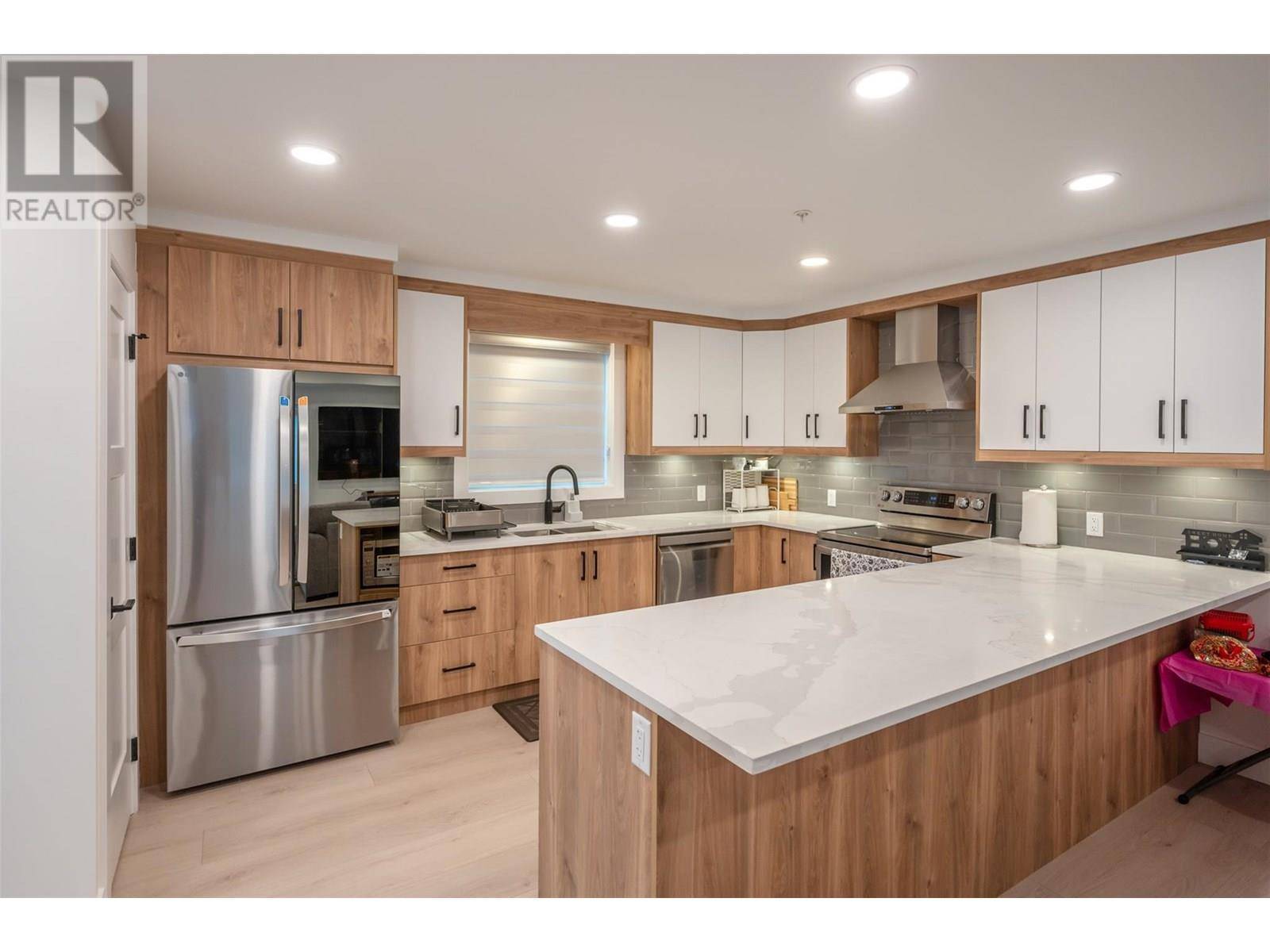 Summerland, BC V0H1Z2,10615 ELLIOTT ST #104