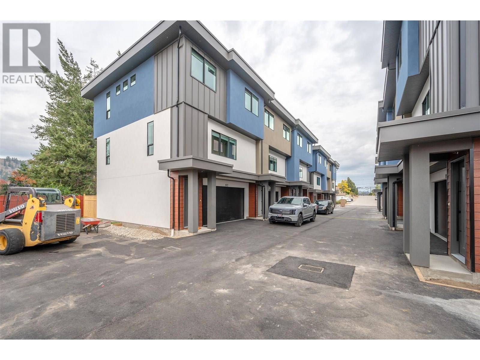 10615 ELLIOTT ST #110, Summerland, BC V0H1Z2