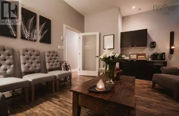 Bedford, NS B4A0J1,827 Bedford Highway