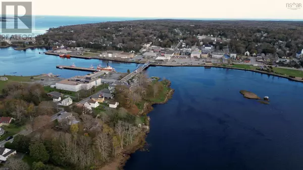 Liverpool, NS B0T1K0,65 Morton Drive