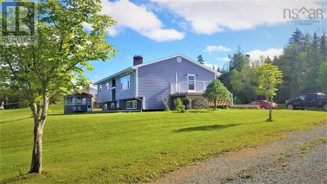 110 De Raymond Street, St. Peter's, NS B0E3B0