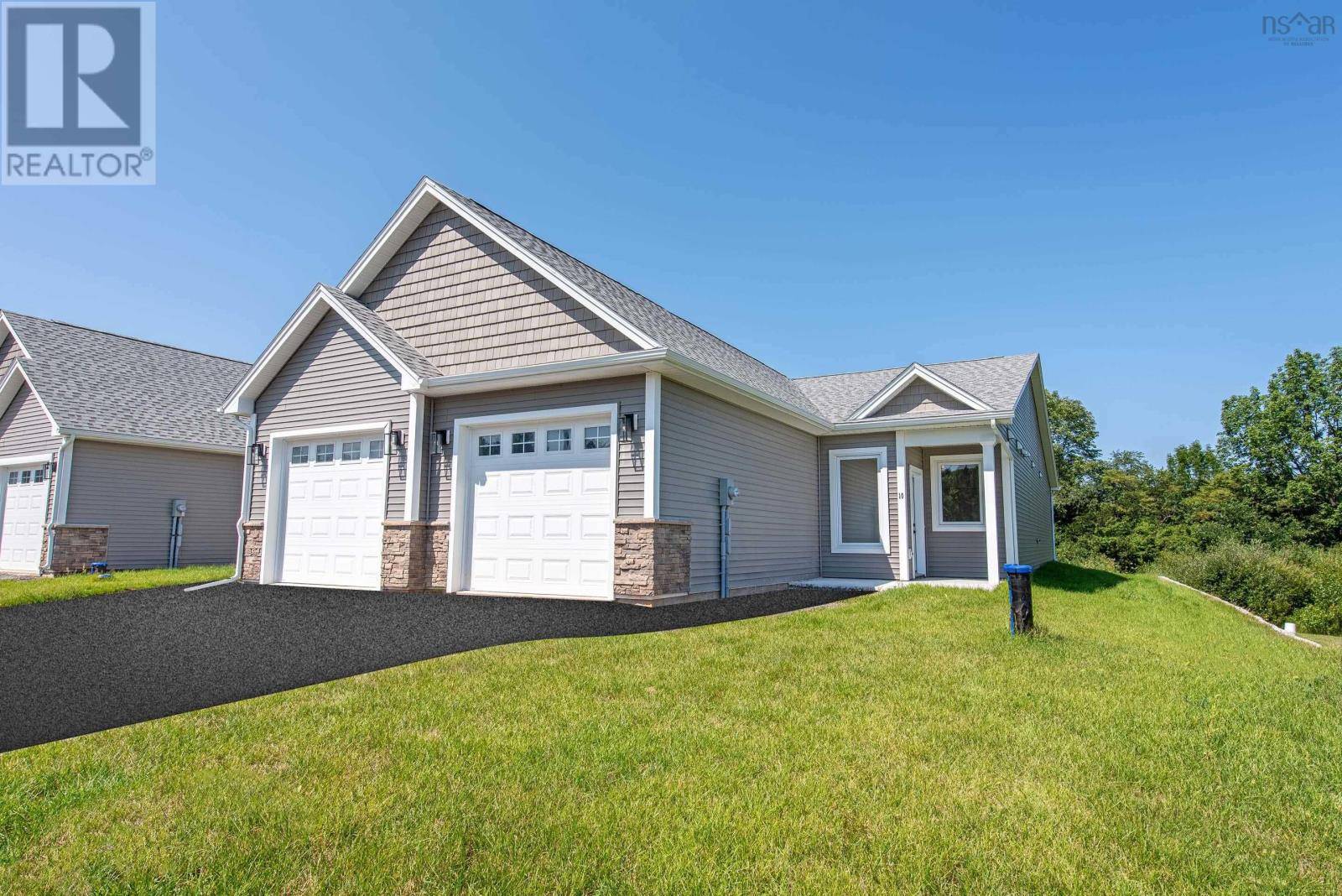 14 Seyval DR #1, Avonport, NS B0P1P0