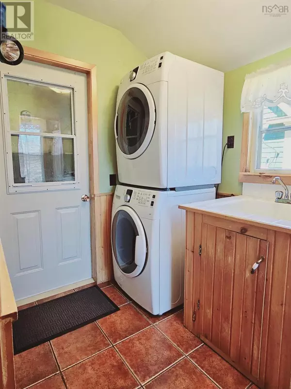 Port Mouton, NS B0T1T0,141 River Head Road