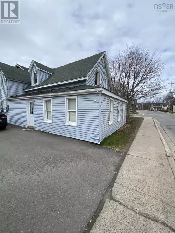 Antigonish, NS B2G1X6,113 COLLEGE STREET, ANTIGONISH, N.S.