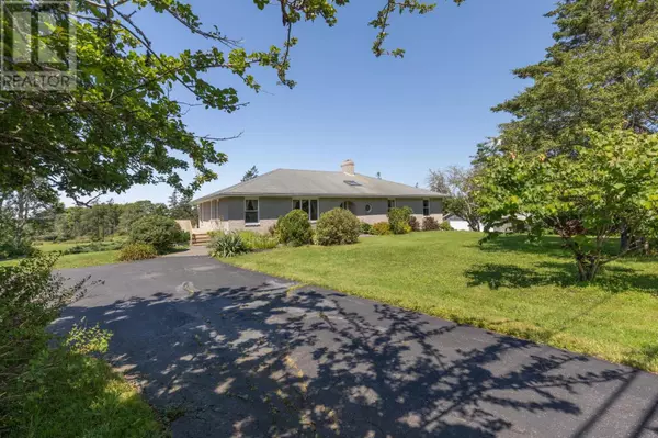 89 Lake George Road, South Ohio, NS B5A5M9