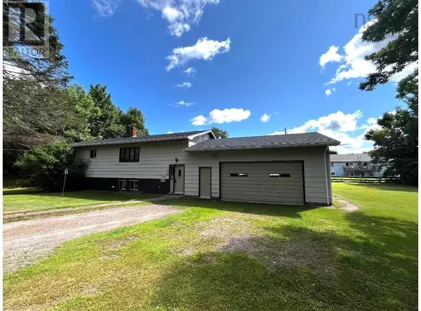 9688 Commercial Street, New Minas, NS B4N3G4