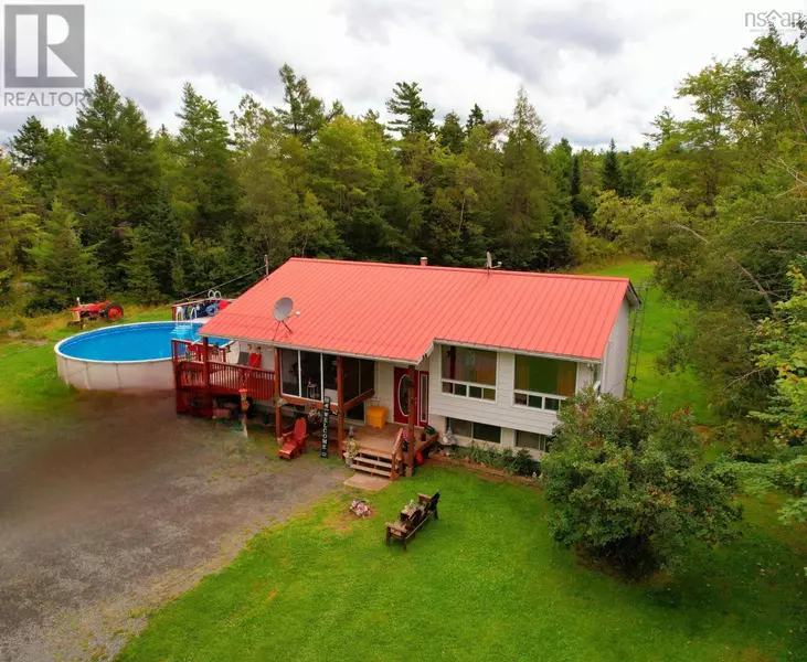 881 McMullin Road, Antrim, NS B0N1Y0