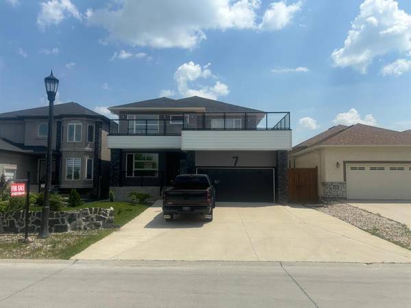 7 Wild Iris Walk, Winnipeg, MB R3X0J9