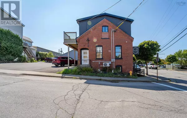 Yarmouth, NS B5A3E2,1 Jenkins Street