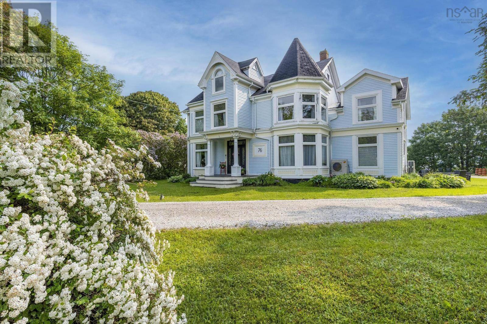 Digby, NS B0V1A0,76 Montague Row