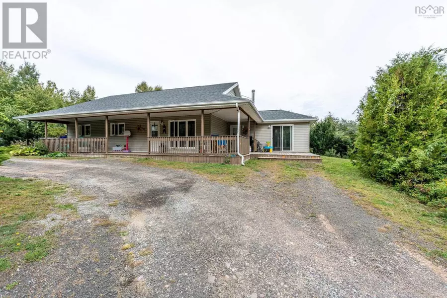 26 Hillcrest Drive, Conway, NS B0V1A0