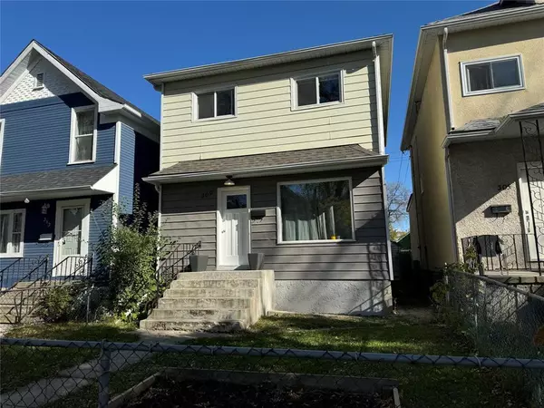 309 Simcoe Street, Winnipeg, MB R3G1V9