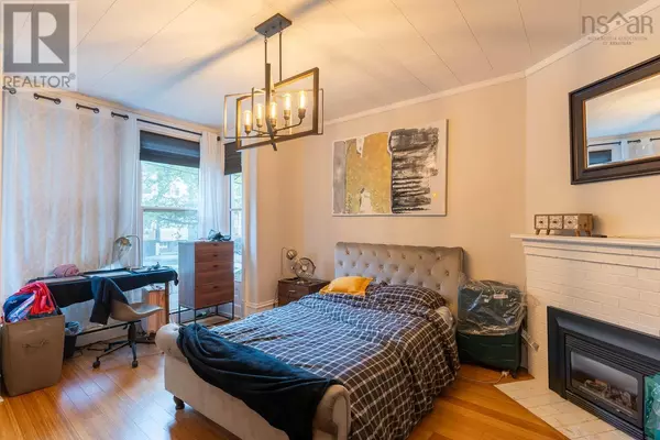 Halifax Peninsula, NS B3H1S7,6040 South Street