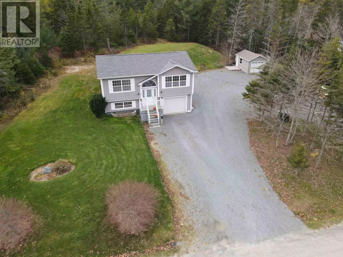 Mount Uniacke, NS B0N1Z0,14 Pentz Lake Drive