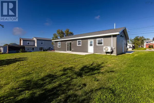 Glace Bay, NS B1A2E3,17 Maxie Street