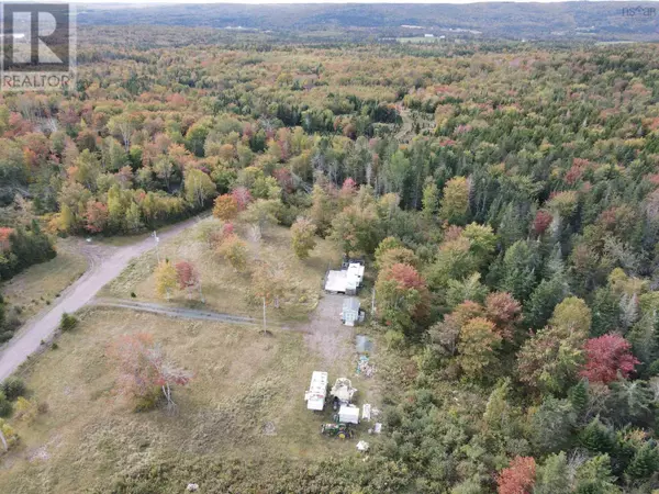 106 Ashdale Heights, Antigonish, NS B2G2L3