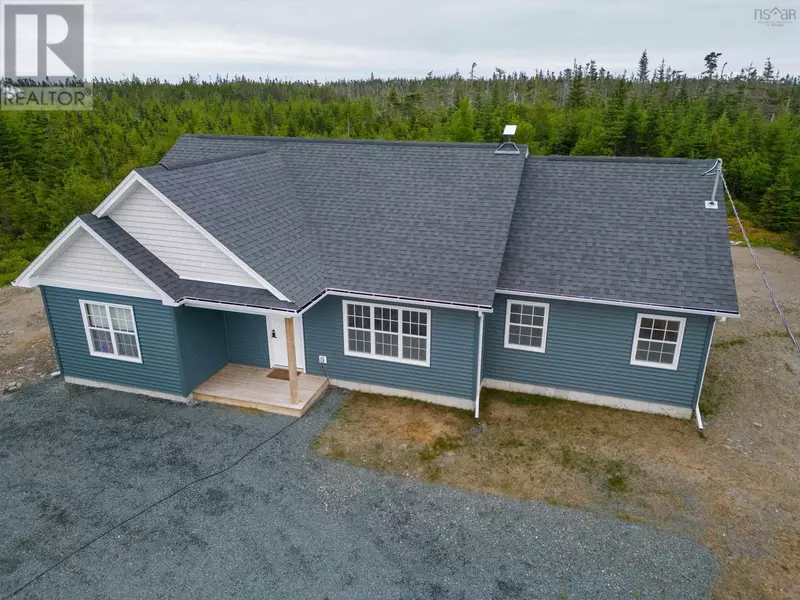 10 Lipkudamoonk Path, Clam Bay, NS B0J2L0