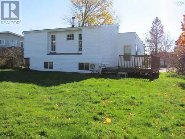 Eastern Passage, NS B3G1E7,92 Redoubt Way