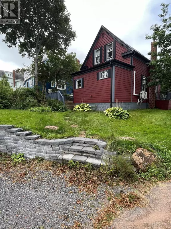 Montague, C0A1R0,13 Locust Street