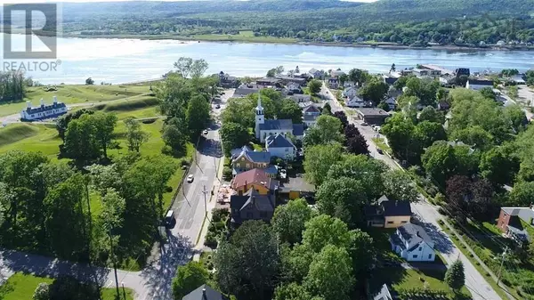 Annapolis Royal, NS B0S1A0,358-360 St George Street