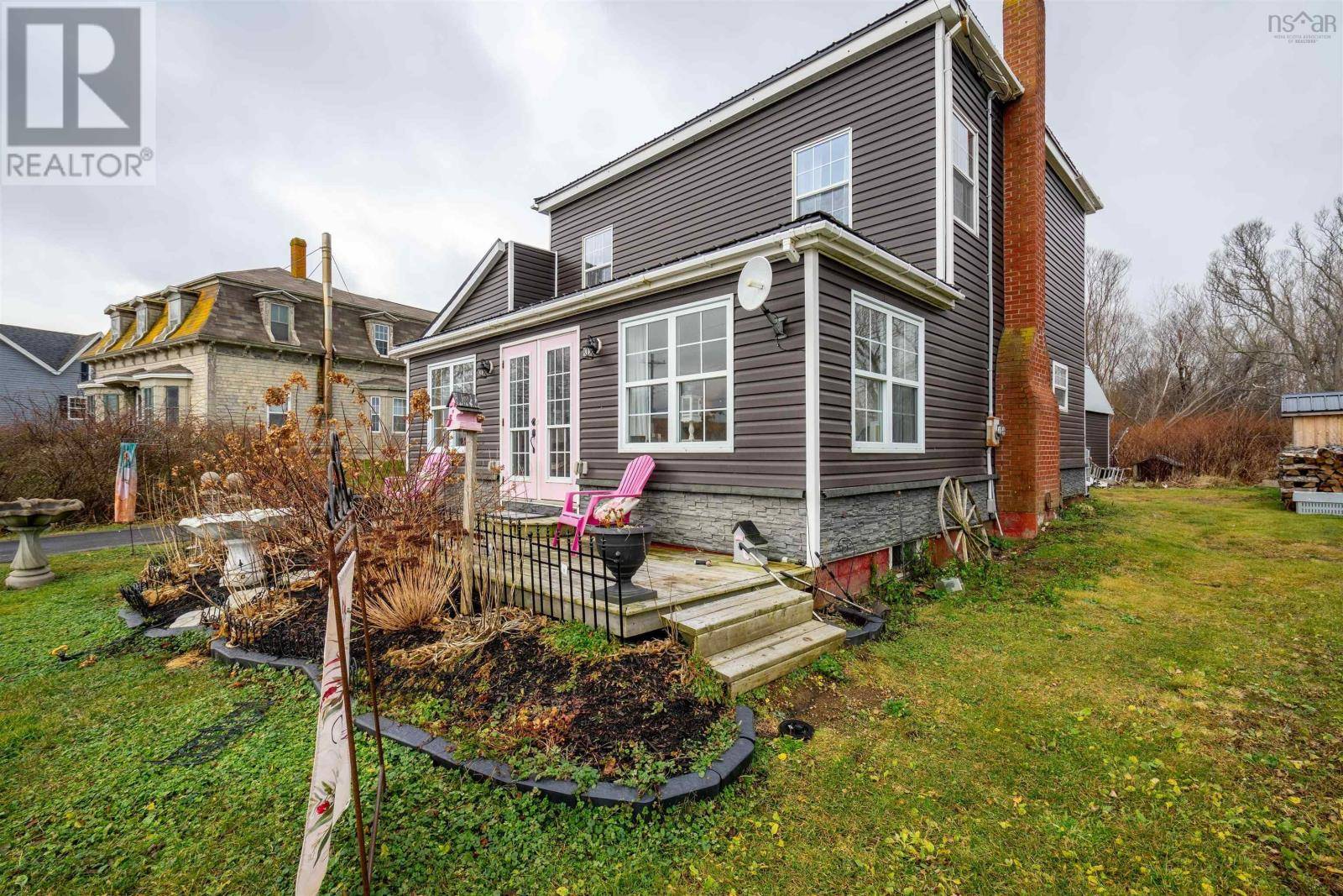 Westport, NS B0V1H0,121 Water Street