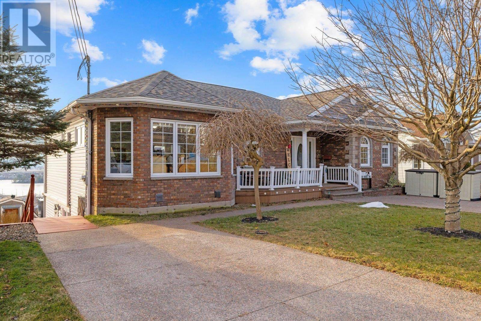 70 Gourok Avenue, Dartmouth, NS B2X2W8