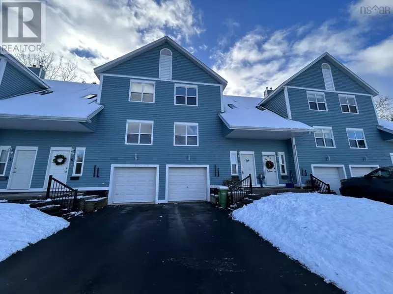 8 Kadray Court, Kentville, NS B4N5K2