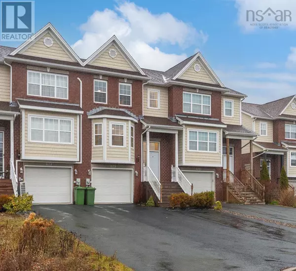 54 Surrey Way, Dartmouth, NS B2W6R7