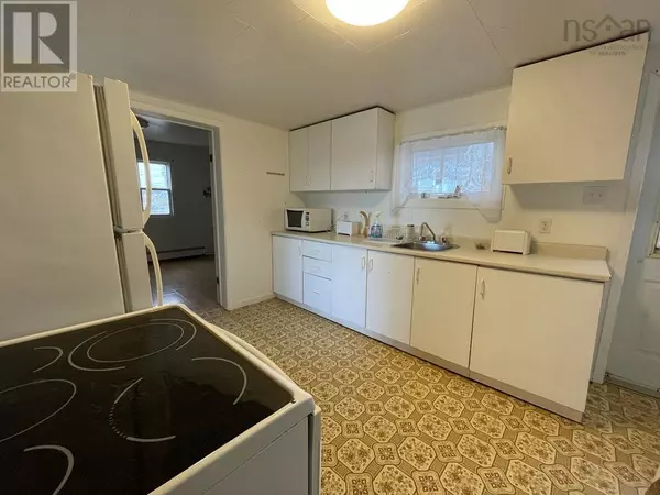 Chéticamp, NS B0E1H0,15325 Cabot Trail