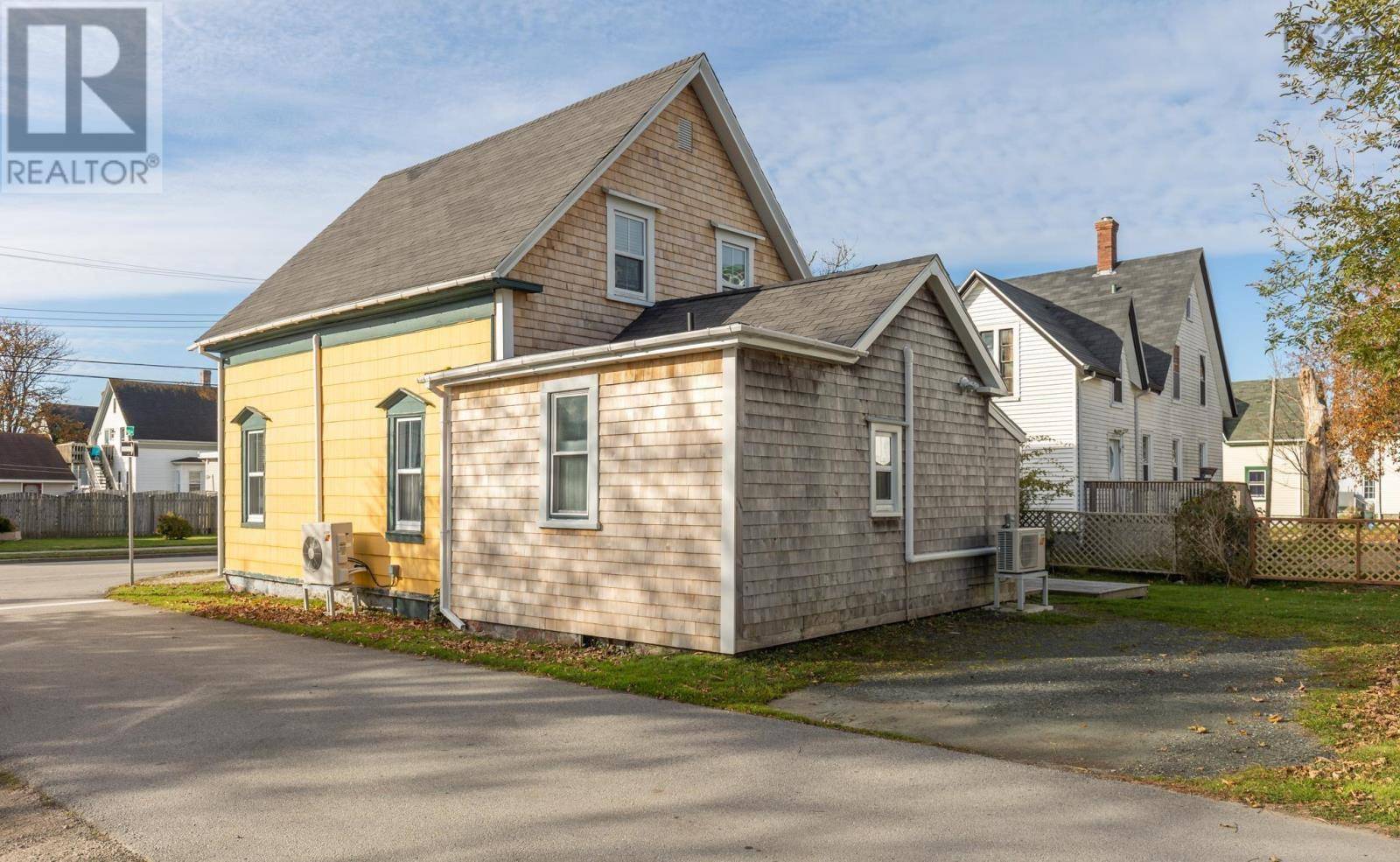 Yarmouth, NS B5A2M9,24 Albert Street