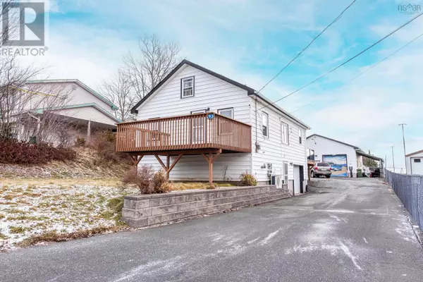 93 Howard Avenue, Eastern Passage, NS B3G1M4