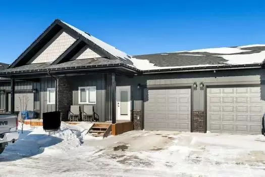 Niverville, MB R0A1E0,74 Prairie Crossings Court